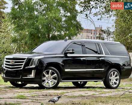 Черный Кадиллак Эскалейд, объемом двигателя 6.2 л и пробегом 270 тыс. км за 42750 $, фото 13 на Automoto.ua
