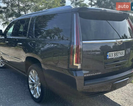 Чорний Каділак Ескалейд, об'ємом двигуна 6.16 л та пробігом 75 тис. км за 47000 $, фото 2 на Automoto.ua