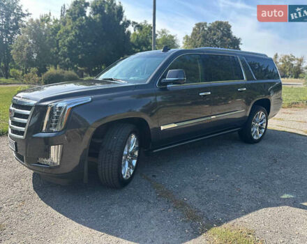 Черный Кадиллак Эскалейд, объемом двигателя 6.16 л и пробегом 75 тыс. км за 55000 $, фото 12 на Automoto.ua