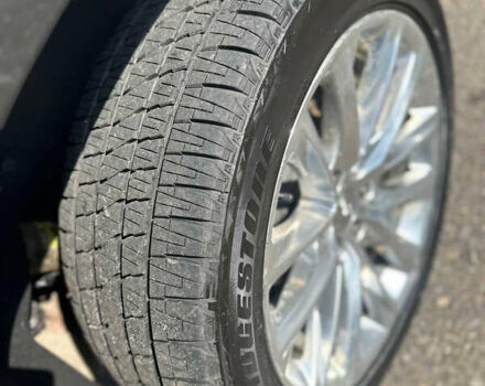 Чорний Каділак Ескалейд, об'ємом двигуна 6.16 л та пробігом 75 тис. км за 47000 $, фото 4 на Automoto.ua