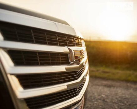 Черный Кадиллак Эскалейд, объемом двигателя 6.2 л и пробегом 48 тыс. км за 55000 $, фото 12 на Automoto.ua