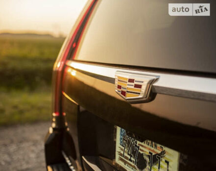 Черный Кадиллак Эскалейд, объемом двигателя 6.2 л и пробегом 48 тыс. км за 55000 $, фото 18 на Automoto.ua