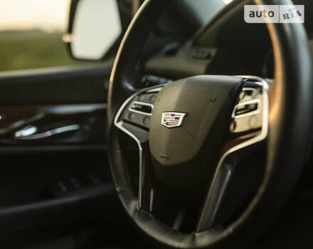 Черный Кадиллак Эскалейд, объемом двигателя 6.2 л и пробегом 48 тыс. км за 55000 $, фото 26 на Automoto.ua