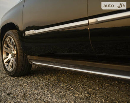 Черный Кадиллак Эскалейд, объемом двигателя 6.2 л и пробегом 48 тыс. км за 55000 $, фото 15 на Automoto.ua