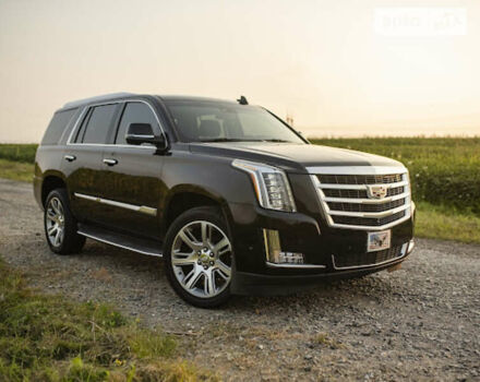 Черный Кадиллак Эскалейд, объемом двигателя 6.2 л и пробегом 48 тыс. км за 55000 $, фото 17 на Automoto.ua