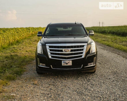 Черный Кадиллак Эскалейд, объемом двигателя 6.2 л и пробегом 48 тыс. км за 55000 $, фото 9 на Automoto.ua