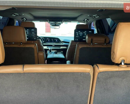 Чорний Каділак Ескалейд, об'ємом двигуна 6 л та пробігом 45 тис. км за 97000 $, фото 29 на Automoto.ua