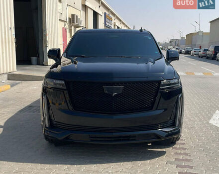 Чорний Каділак Ескалейд, об'ємом двигуна 6 л та пробігом 45 тис. км за 97000 $, фото 2 на Automoto.ua