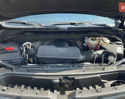 Чорний Каділак Ескалейд, об'ємом двигуна 6 л та пробігом 45 тис. км за 97000 $, фото 25 на Automoto.ua