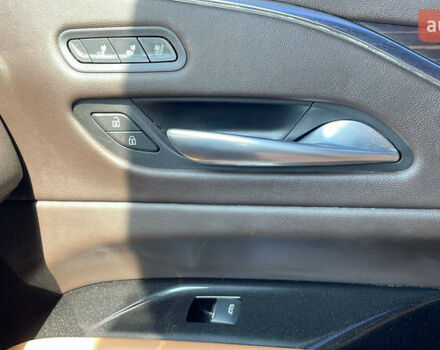 Чорний Каділак Ескалейд, об'ємом двигуна 6 л та пробігом 45 тис. км за 97000 $, фото 34 на Automoto.ua