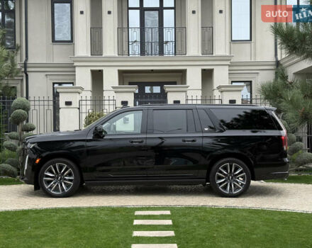 Черный Кадиллак Эскалейд, объемом двигателя 6.16 л и пробегом 118 тыс. км за 110000 $, фото 8 на Automoto.ua