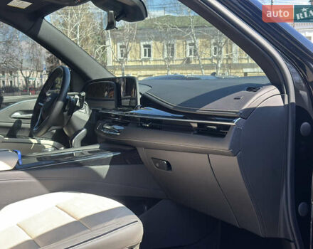 Черный Кадиллак Эскалейд, объемом двигателя 6.16 л и пробегом 36 тыс. км за 143000 $, фото 32 на Automoto.ua