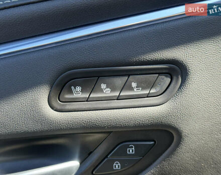 Черный Кадиллак Эскалейд, объемом двигателя 6.16 л и пробегом 36 тыс. км за 143000 $, фото 8 на Automoto.ua