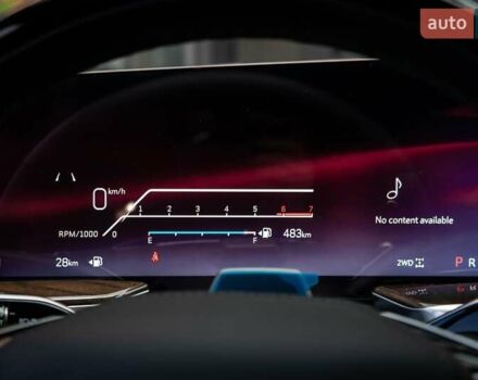 Чорний Каділак Ескалейд, об'ємом двигуна 6.2 л та пробігом 1 тис. км за 204000 $, фото 29 на Automoto.ua