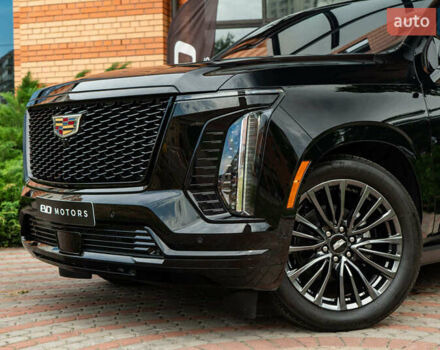 Чорний Каділак Ескалейд, об'ємом двигуна 6.2 л та пробігом 1 тис. км за 204000 $, фото 1 на Automoto.ua