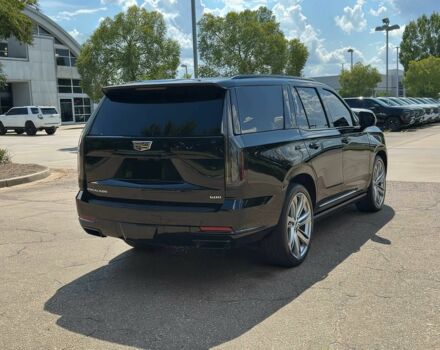 Чорний Каділак Ескалейд, об'ємом двигуна 6.2 л та пробігом 5 тис. км за 92000 $, фото 4 на Automoto.ua