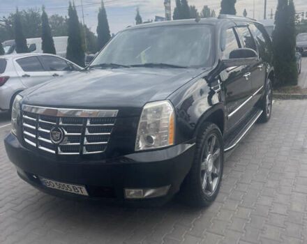 Черный Кадиллак Эскалейд, объемом двигателя 6.2 л и пробегом 270 тыс. км за 17777 $, фото 1 на Automoto.ua