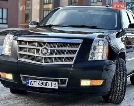 Черный Кадиллак Эскалейд, объемом двигателя 6.16 л и пробегом 215 тыс. км за 29900 $, фото 1 на Automoto.ua