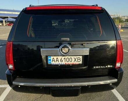 Каділак Ескалейд, об'ємом двигуна 6.2 л та пробігом 300 тис. км за 14500 $, фото 15 на Automoto.ua