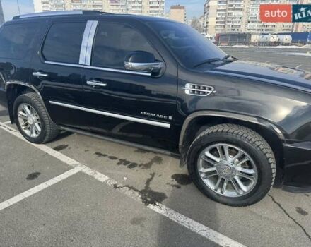 Каділак Ескалейд, об'ємом двигуна 6.2 л та пробігом 300 тис. км за 14500 $, фото 5 на Automoto.ua
