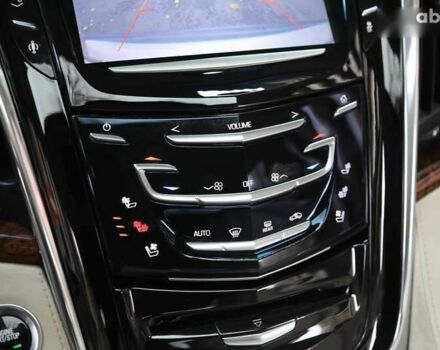 Кадиллак Эскалейд 2014 в Харькове на Automoto.ua Кадиллак Эскалейд, объемом двигателя 6.2 л и пробегом 101 тыс. км за 31500 $, фото 18 на Automoto.ua