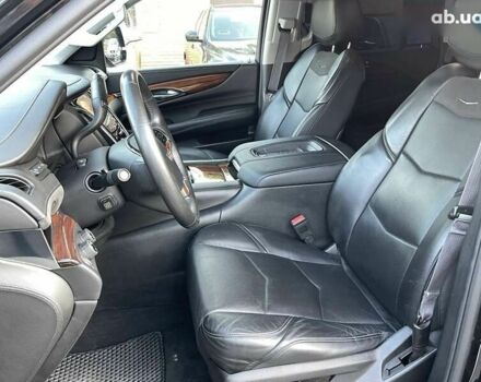 Кадиллак Эскалейд, объемом двигателя 6.2 л и пробегом 147 тыс. км за 34900 $, фото 8 на Automoto.ua
