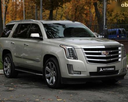 Кадиллак Эскалейд 2014 в Харькове на Automoto.ua Кадиллак Эскалейд, объемом двигателя 6.2 л и пробегом 101 тыс. км за 31500 $, фото 2 на Automoto.ua