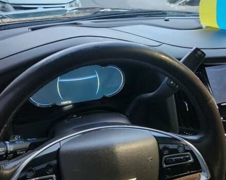 Каділак Ескалейд, об'ємом двигуна 6.2 л та пробігом 119 тис. км за 26500 $, фото 6 на Automoto.ua
