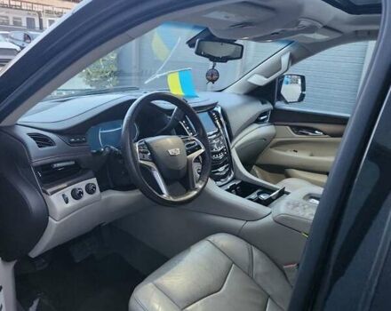 Каділак Ескалейд, об'ємом двигуна 6.2 л та пробігом 119 тис. км за 26500 $, фото 7 на Automoto.ua