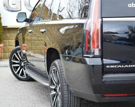 Каділак Ескалейд, об'ємом двигуна 6.2 л та пробігом 165 тис. км за 37500 $, фото 14 на Automoto.ua