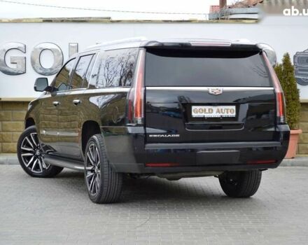 Каділак Ескалейд, об'ємом двигуна 6.2 л та пробігом 165 тис. км за 37500 $, фото 13 на Automoto.ua