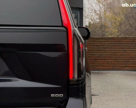 Каділак Ескалейд, об'ємом двигуна 6.2 л та пробігом 41 тис. км за 112000 $, фото 11 на Automoto.ua