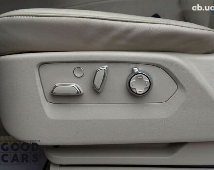 Каділак Ескалейд, об'ємом двигуна 6.2 л та пробігом 41 тис. км за 112000 $, фото 20 на Automoto.ua