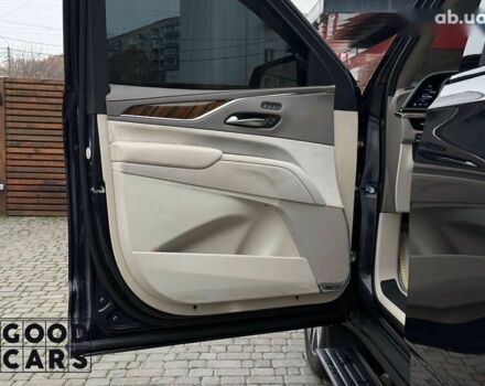 Каділак Ескалейд, об'ємом двигуна 6.2 л та пробігом 41 тис. км за 112000 $, фото 16 на Automoto.ua