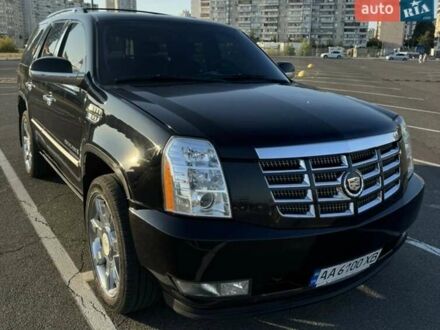 Кадиллак Эскалейд, объемом двигателя 6.2 л и пробегом 300 тыс. км за 14500 $, фото 1 на Automoto.ua