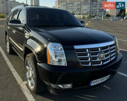 Кадиллак Эскалейд, объемом двигателя 6.2 л и пробегом 300 тыс. км за 14500 $, фото 1 на Automoto.ua