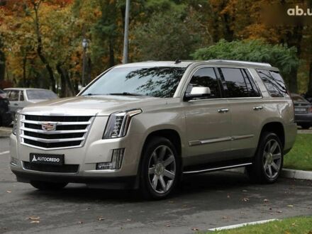 Кадиллак Эскалейд 2014 в Харькове на Automoto.ua Кадиллак Эскалейд, объемом двигателя 6.2 л и пробегом 101 тыс. км за 31500 $, фото 1 на Automoto.ua