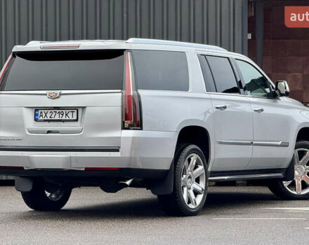 Серый Кадиллак Эскалейд, объемом двигателя 6.16 л и пробегом 67 тыс. км за 41900 $, фото 8 на Automoto.ua