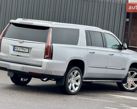 Серый Кадиллак Эскалейд, объемом двигателя 6.16 л и пробегом 67 тыс. км за 41900 $, фото 10 на Automoto.ua