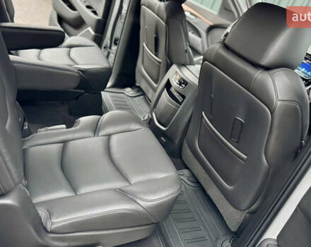 Серый Кадиллак Эскалейд, объемом двигателя 6.16 л и пробегом 67 тыс. км за 41900 $, фото 30 на Automoto.ua