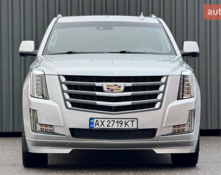 Серый Кадиллак Эскалейд, объемом двигателя 6.16 л и пробегом 67 тыс. км за 41900 $, фото 17 на Automoto.ua