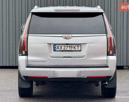 Серый Кадиллак Эскалейд, объемом двигателя 6.16 л и пробегом 67 тыс. км за 41900 $, фото 16 на Automoto.ua