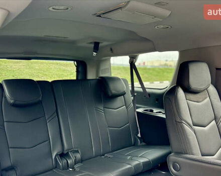 Серый Кадиллак Эскалейд, объемом двигателя 6.16 л и пробегом 67 тыс. км за 41900 $, фото 29 на Automoto.ua