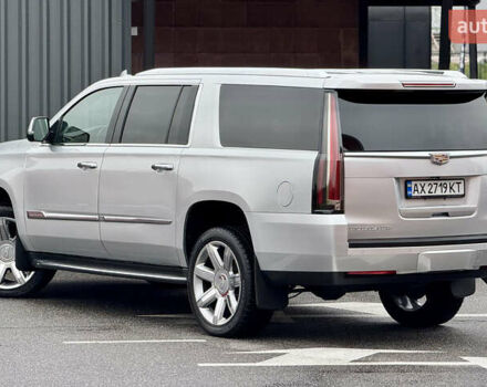 Серый Кадиллак Эскалейд, объемом двигателя 6.16 л и пробегом 67 тыс. км за 41900 $, фото 13 на Automoto.ua
