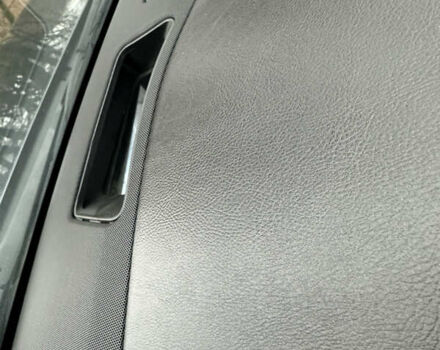 Серый Кадиллак Эскалейд, объемом двигателя 6.16 л и пробегом 176 тыс. км за 49500 $, фото 14 на Automoto.ua