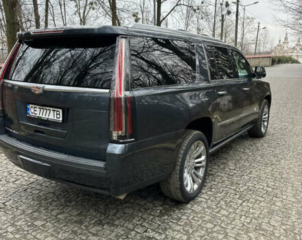 Серый Кадиллак Эскалейд, объемом двигателя 6.16 л и пробегом 176 тыс. км за 49500 $, фото 8 на Automoto.ua