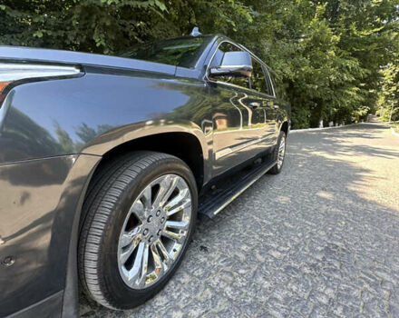 Серый Кадиллак Эскалейд, объемом двигателя 6.16 л и пробегом 174 тыс. км за 47500 $, фото 5 на Automoto.ua