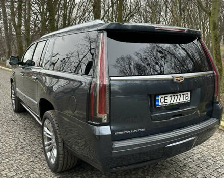 Серый Кадиллак Эскалейд, объемом двигателя 6.16 л и пробегом 176 тыс. км за 49500 $, фото 6 на Automoto.ua