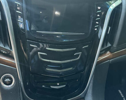 Серый Кадиллак Эскалейд, объемом двигателя 6.16 л и пробегом 174 тыс. км за 47500 $, фото 15 на Automoto.ua