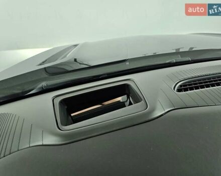 Серый Кадиллак Эскалейд, объемом двигателя 6.2 л и пробегом 34 тыс. км за 119999 $, фото 25 на Automoto.ua